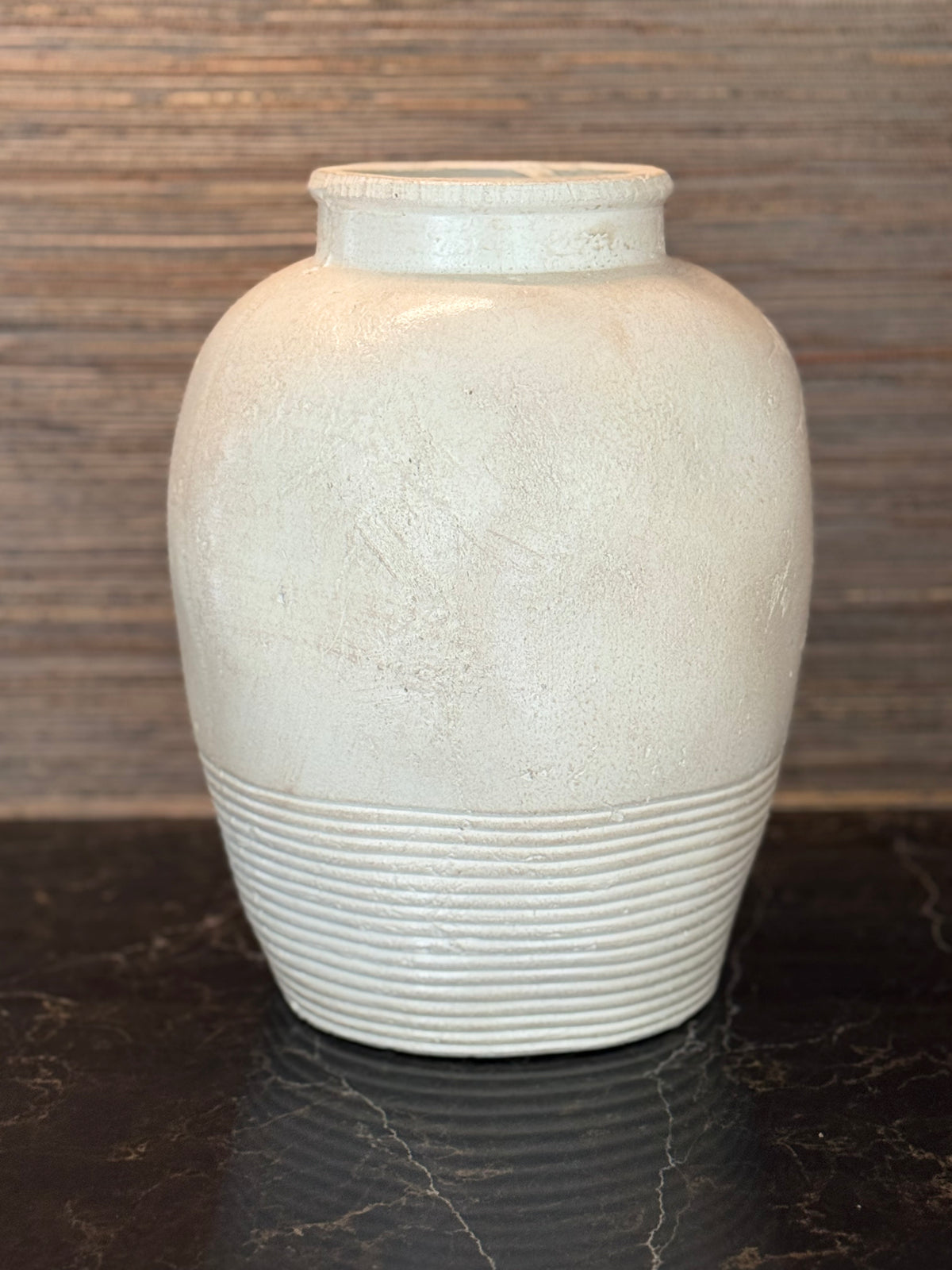 Nova Vase