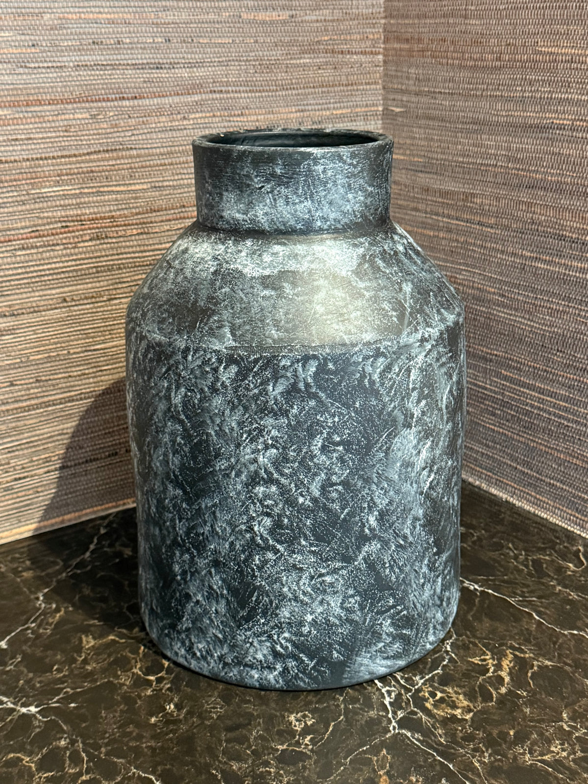 Onyx Vase